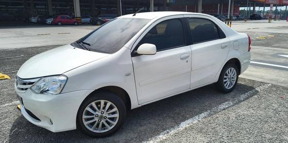 TOYOTA ETIOS 1.5 XLS SEDAN 16V FLEX 4P MANUAL TOYOTA ETIOS 1.5 XLS SEDAN 16V FLEX 4P MANUAL